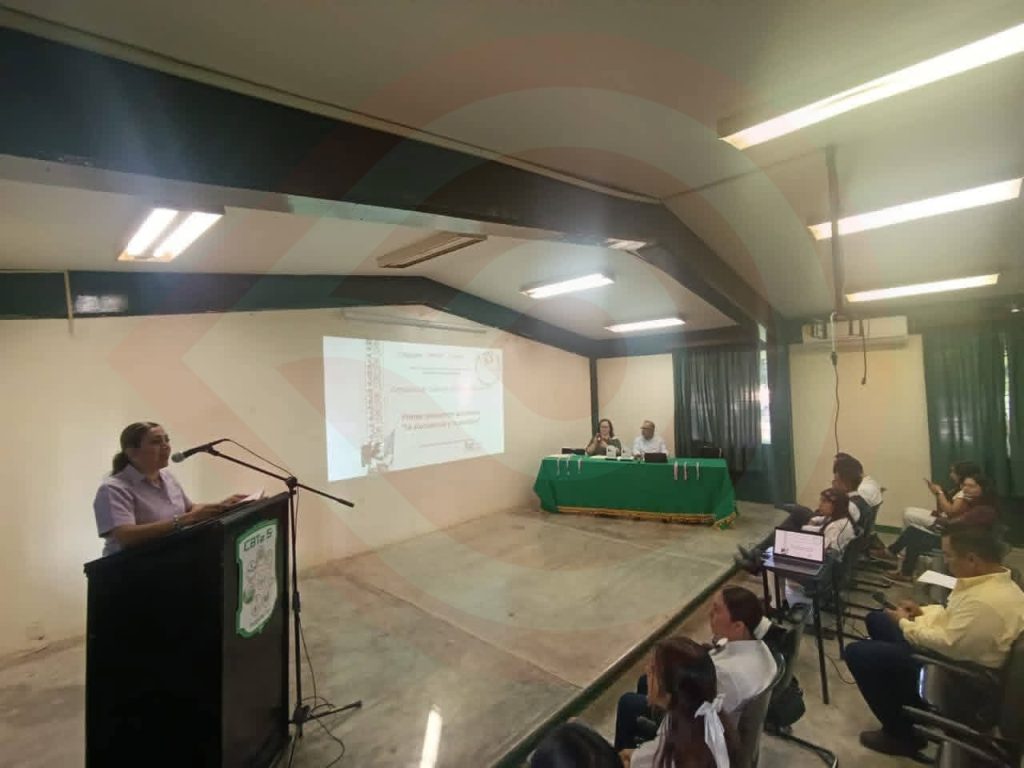 Con concurso de Oratoria y Declamación Conmemoran el 53° Aniversario del CBTa 5
