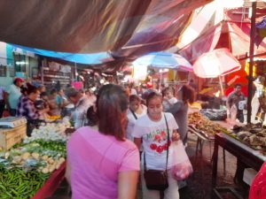 Tianguis de la región fueron perjudicado por las lluvias: Refieren comerciantes