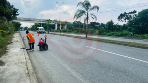 Limpia Pública realizó brigada de limpieza en la vía Huejutla – Tehuetlán