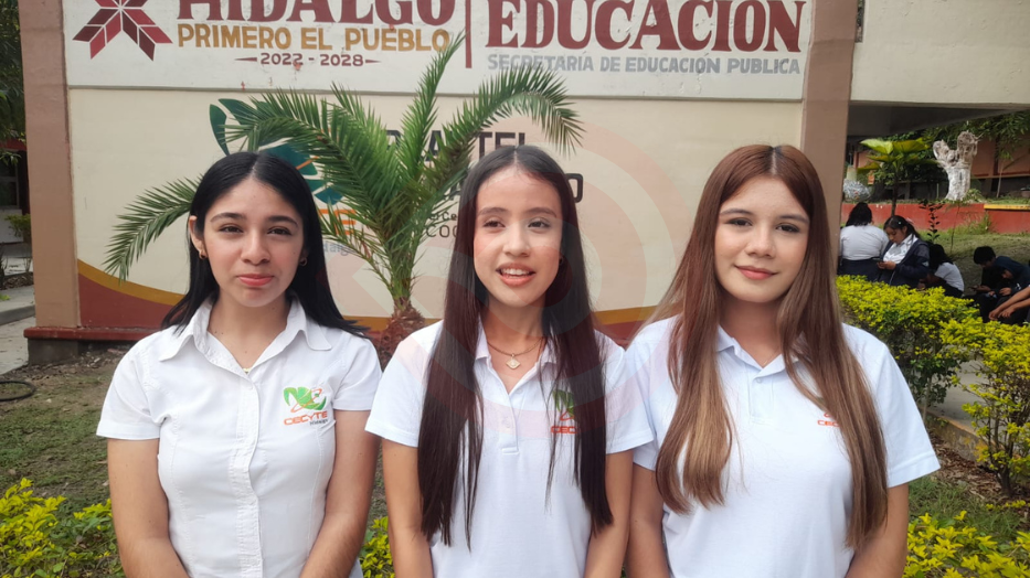 Con gran entusiasmo alumnas que participarán en el “Festival Académico del CECyTEH 2026”