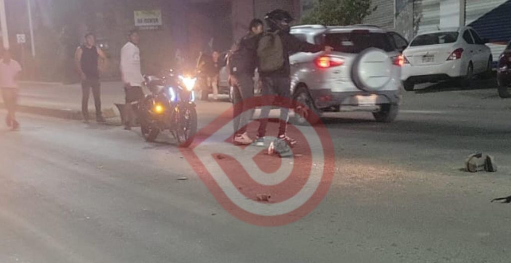 Choque dejó daños materiales