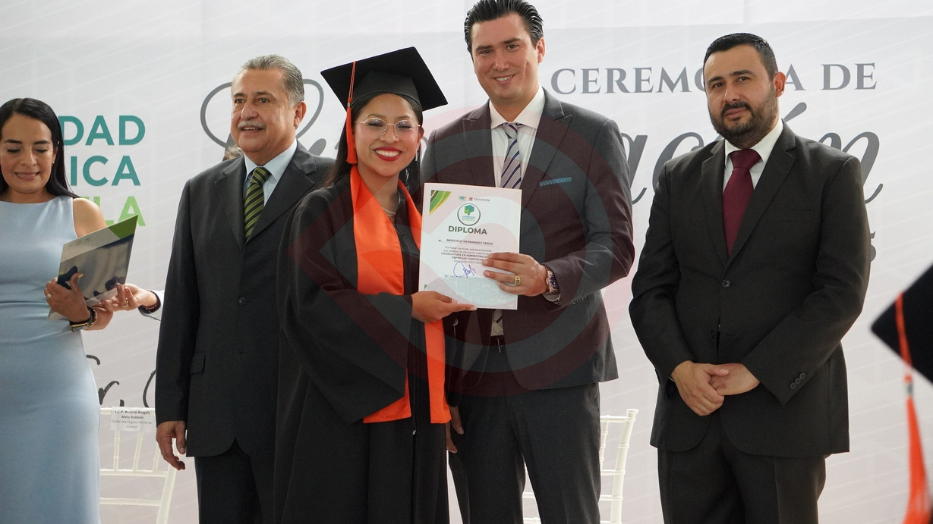 Egresan 158 estudiantes de la Universidad Politécnica de Huejutla