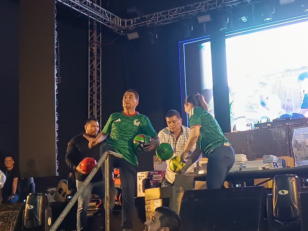 Gobierno Municipal de Huejutla realiza gran festejo del Día del Estudiante