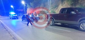 Choque dejó daños materiales