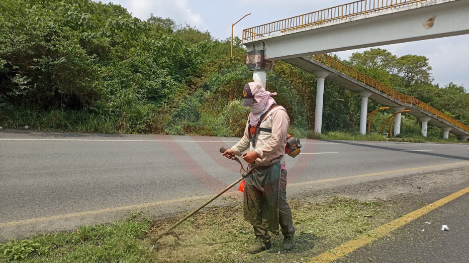 Realizan nuevamente limpieza del tramo Huejutla-Tehuetlán