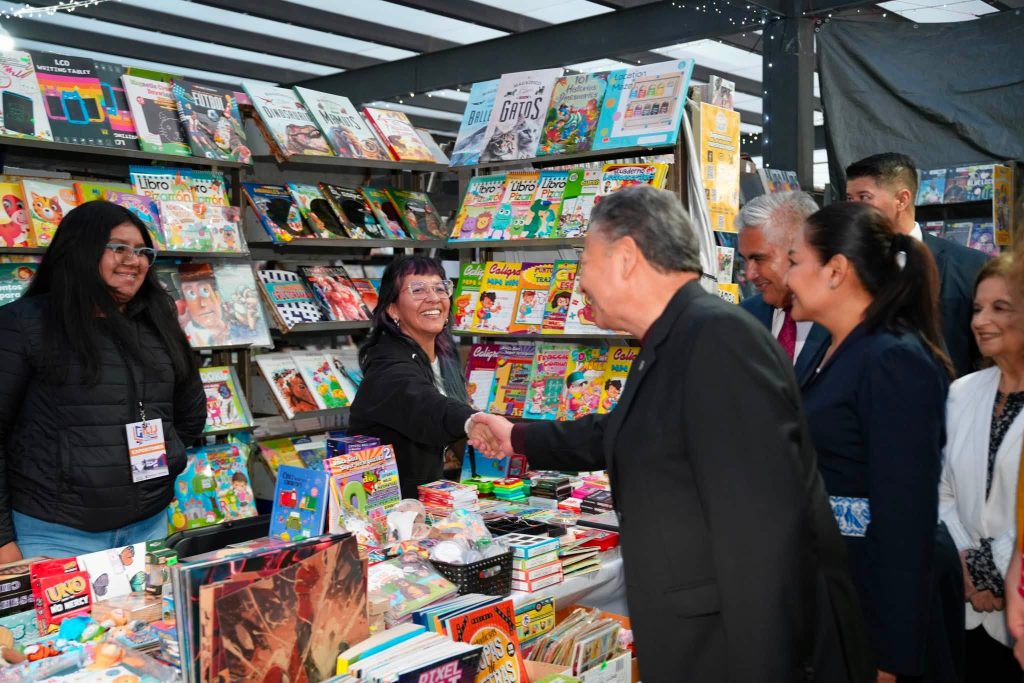 Menchaca Salazar inaugura Feria Internacional del Libro Infantil y Juvenil de Hidalgo 2026