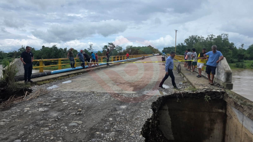 Supervisan alcaldes afectaciones por lluvias