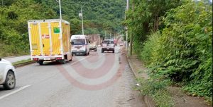 Mujer se cayó de su motocicleta