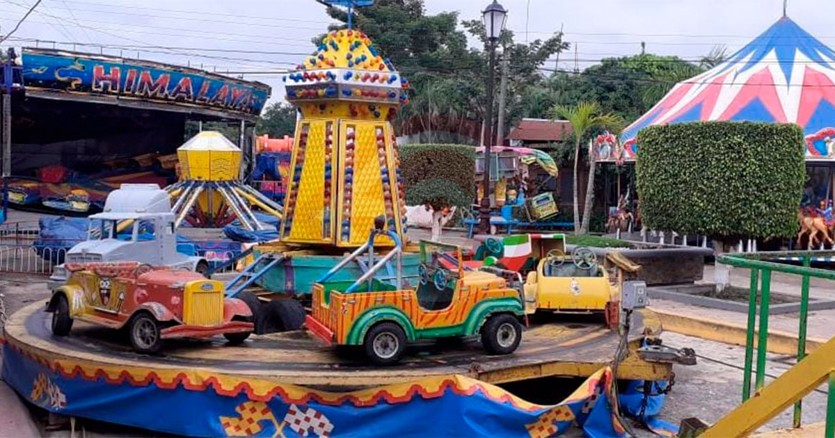 Juegos mecánicos gratis para los niños como regalo de fin de año