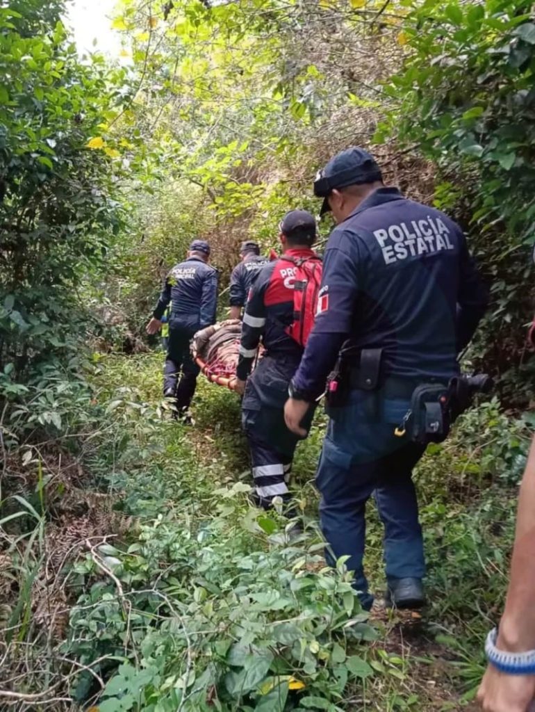 Localizan con vida a adulto mayor extraviado en Chapulhuacán