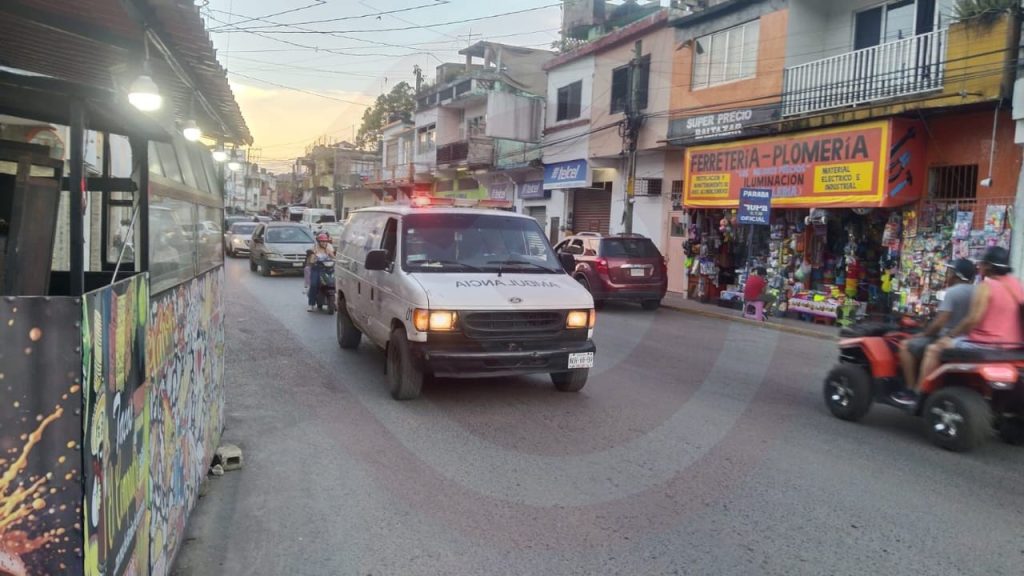 Auxilió AVE a paciente con complicaciones de salud