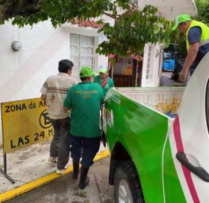 Convulsionaba en el mercado