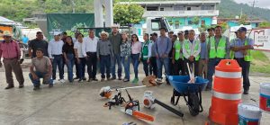 Gobierno Estatal lleva Enchulando tu Comunidad a Municipios de la Huasteca