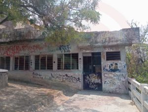 El Histórico 777 en ruinas y mal oliendo a orines