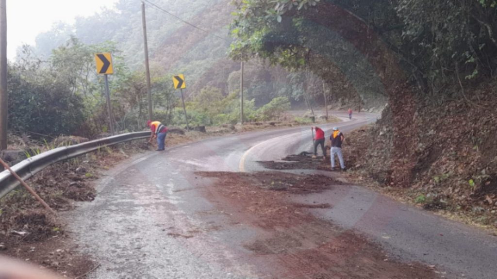 México – Laredo peligrosa por derrame de manteca