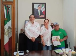 Partieron rumbo a BCS 60 jornaleros de la huasteca a la cosecha de fresa