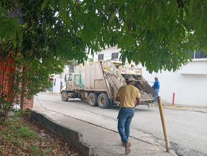 Recolección de basura en proyecto de mejorar