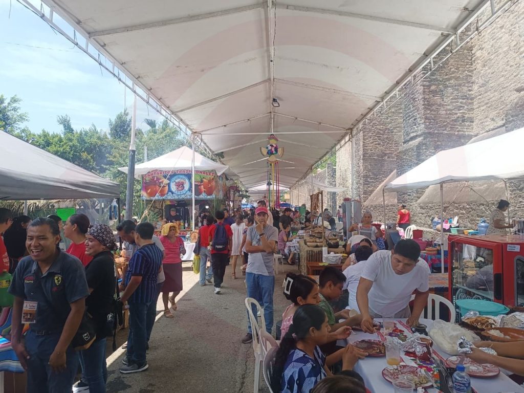 Tlajtoli proyecta la gastronomía tradicional