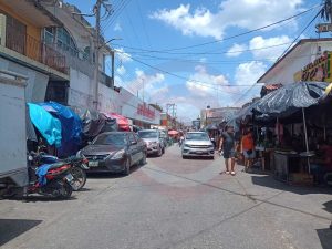 Dirección de Mercados censa a vendedores de plataforma