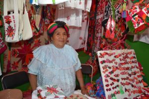 La riqueza de los pueblos originarios llega a la FENAPO
