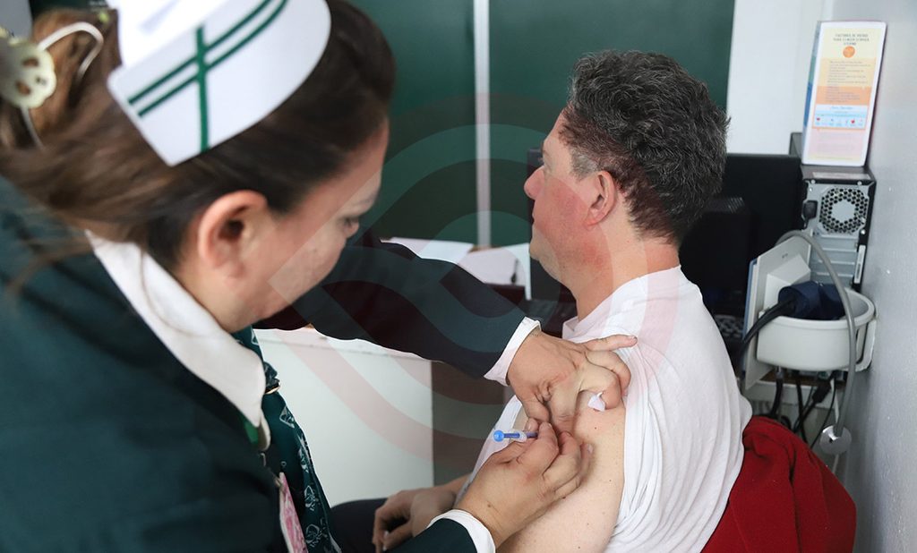 Arranca Campaña de Vacunación 2026 en el IMSS 44 de Zacatipán