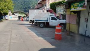 Tránsito Municipal cierra la calle Francisco I. Madero