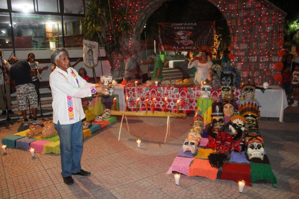 Ritual de bajada de máscaras será este domingo en el jardín principal