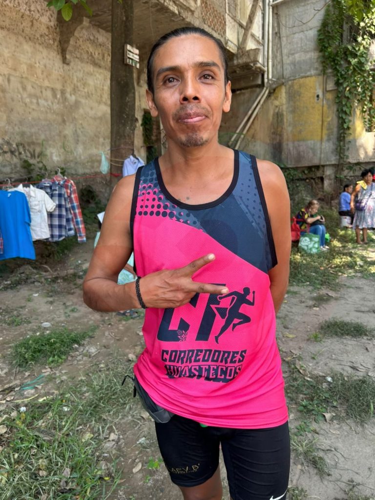 Convocan al “Gran Reto en la Montaña” una carrera atlética en Santiago Centro