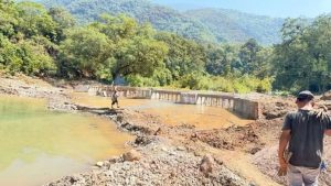 Avanza construcción del puente que conectará a Manteyo con Matlapa