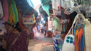 Poca afluencia de personas este domingo de tianguis