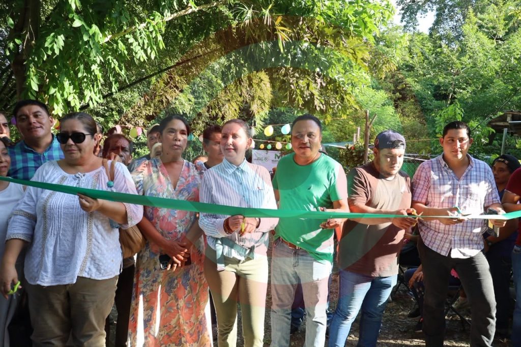 Entrega alcaldesa pozo profundo en La Isla, tras más de 35 años de espera