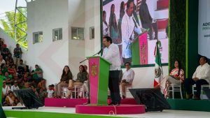 Destaca Francisco Reyes Novelo compromiso estatal durante el informe de gobierno de Adelaido Cabañas