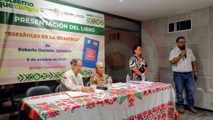 Roberto Guzmán Quintero presentó su libro “Españoles en la Huasteca”