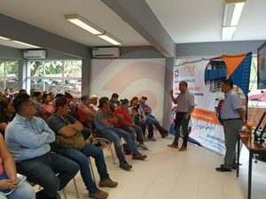 Retoman reunión informativa con padres de familia de la universidad