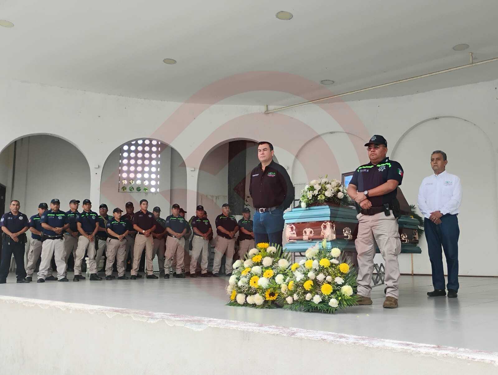 Despiden con honores al policía Rafael Díaz Cruz tras casi 30 años de servicio