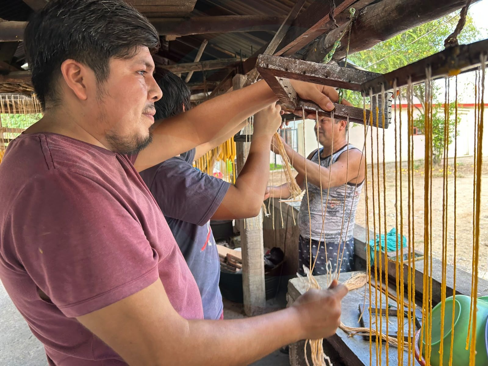 Precios de las velas se mantendrán estables para fiestas de Xantolo