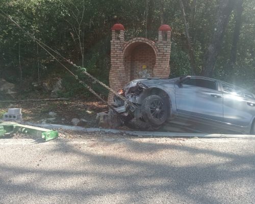 Vehiculo fuera de la cinta